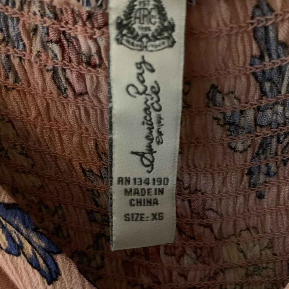 American Rag Floral Top - Picture 4 of 8